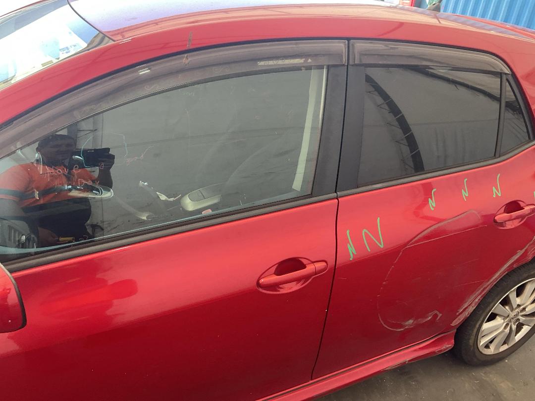 Photo '9' of Toyota Auris