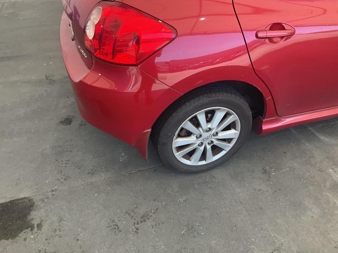 Photo '17' of Toyota Auris