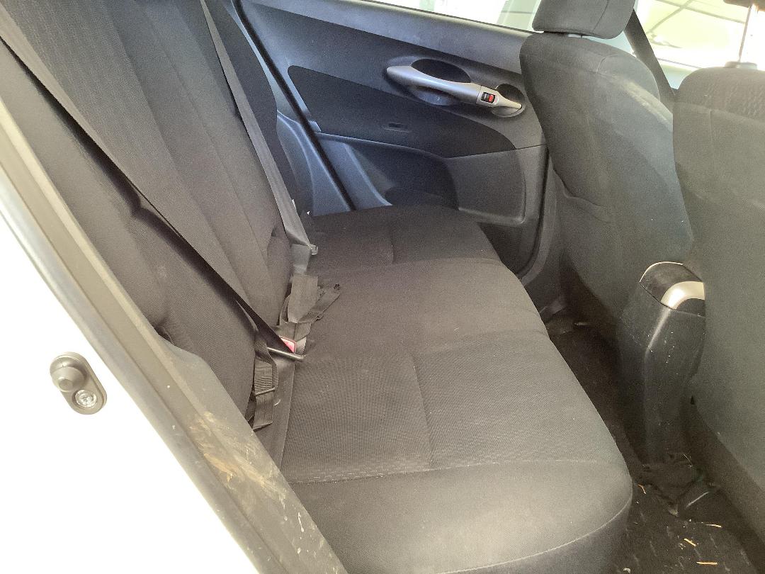 Photo '8' of Toyota Auris