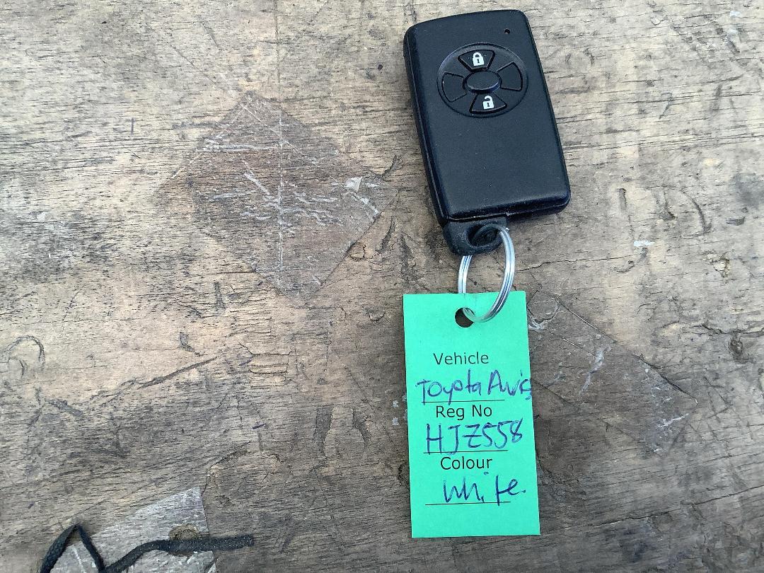 Photo '17' of Toyota Auris