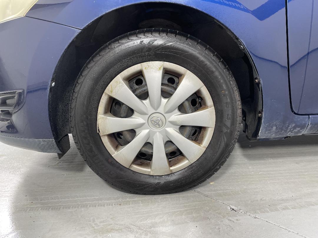 Photo '10' of Toyota Auris