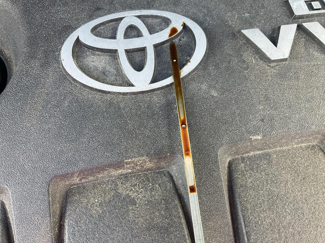 Photo '16' of Toyota Auris