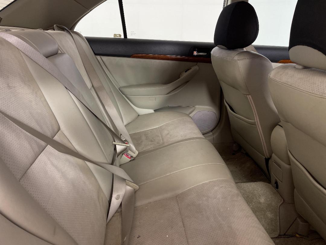 Photo '20' of Toyota Avensis