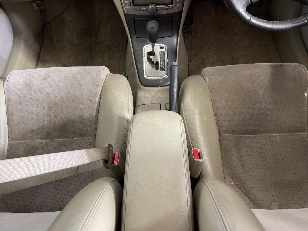 Photo '18' of Toyota Avensis