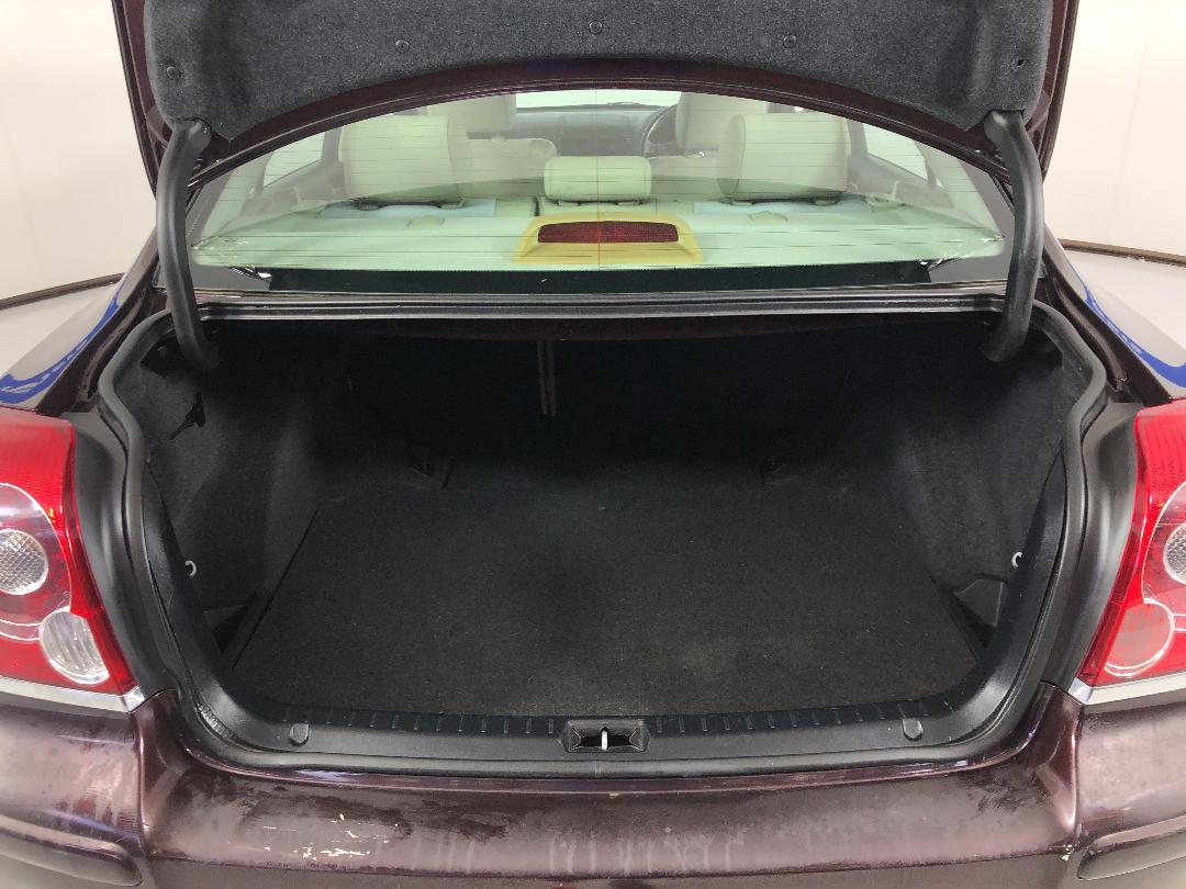 Photo '14' of Toyota Avensis Photo '14' of Toyota Avensis