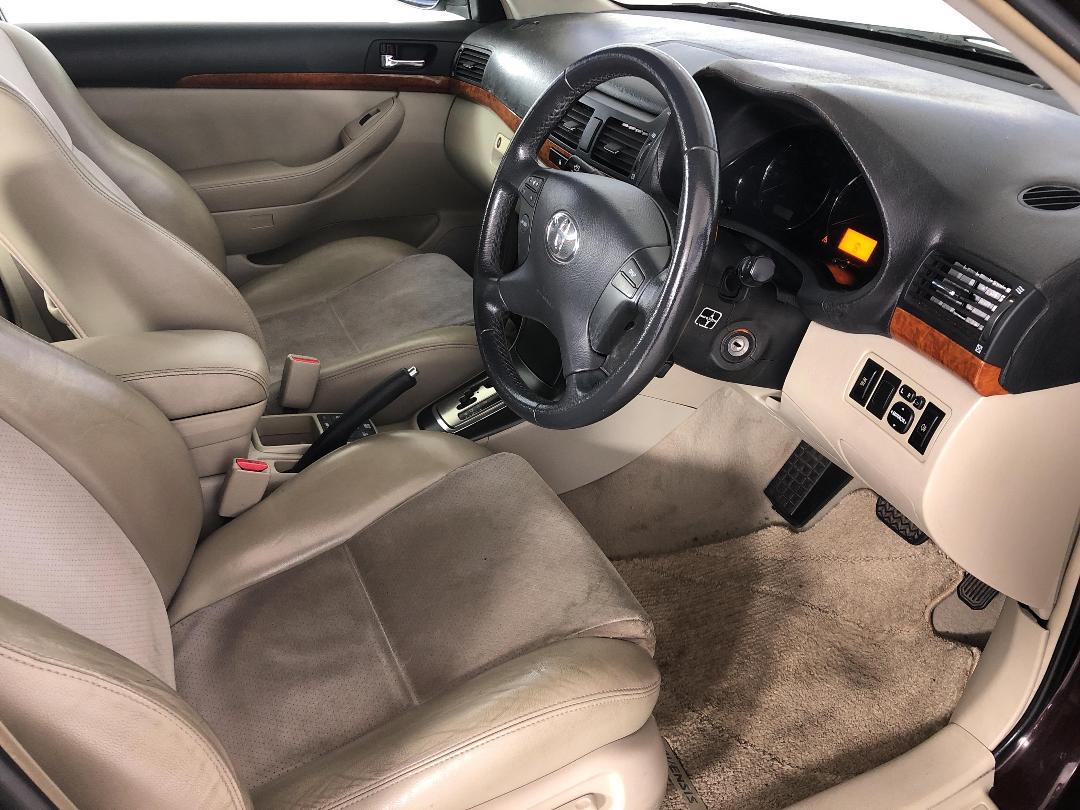 Photo '16' of Toyota Avensis Photo '16' of Toyota Avensis