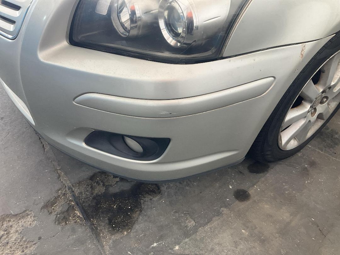 Photo '7' of Toyota Avensis