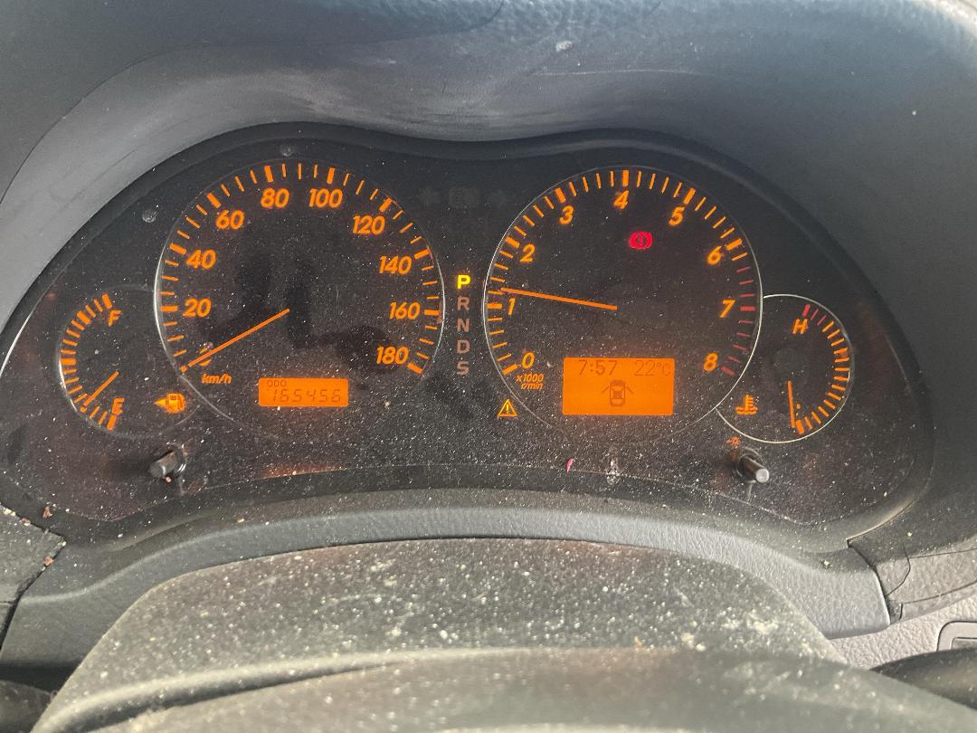 Photo '24' of Toyota Avensis