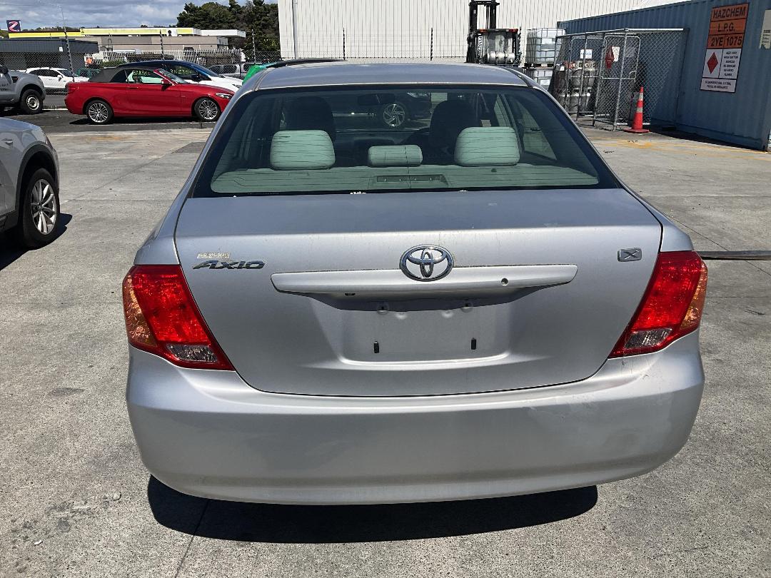 Photo '12' of Toyota Axio Corolla