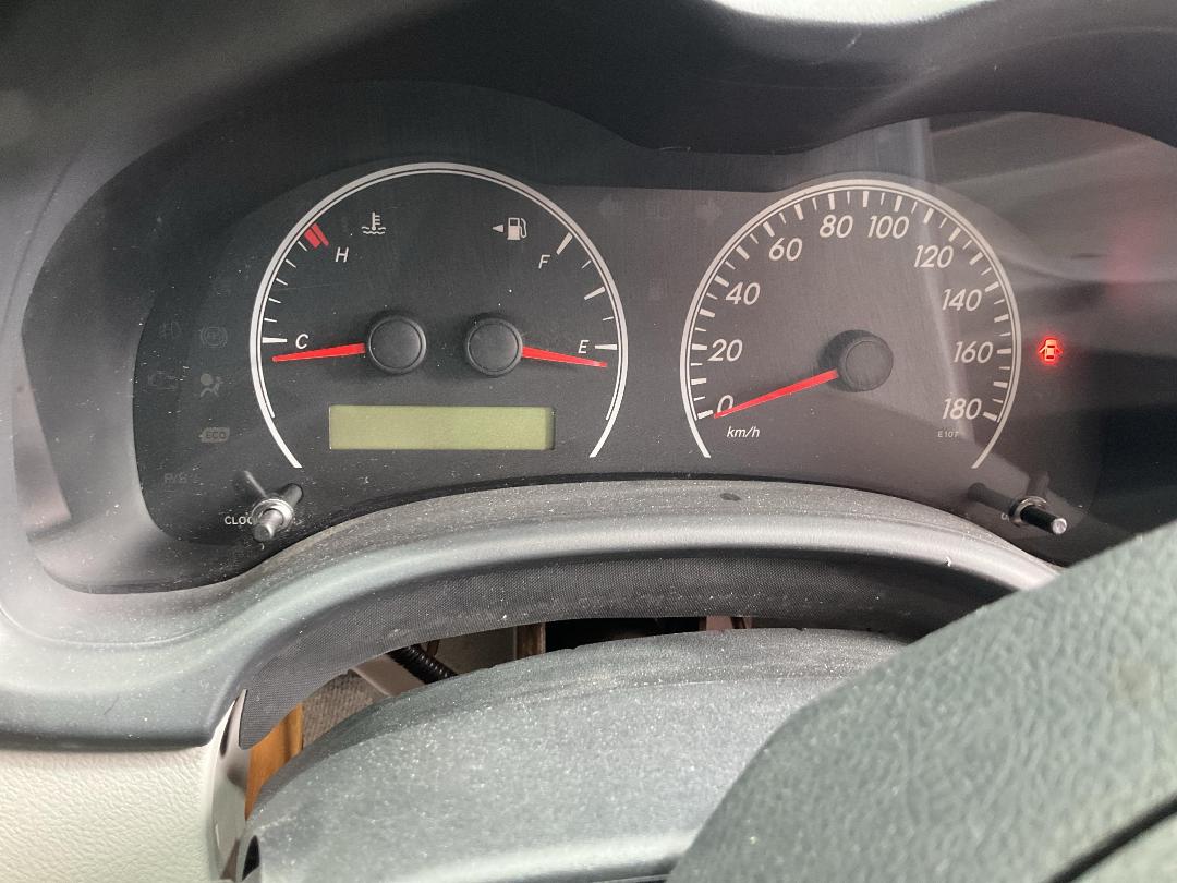 Photo '17' of Toyota Axio X Corolla