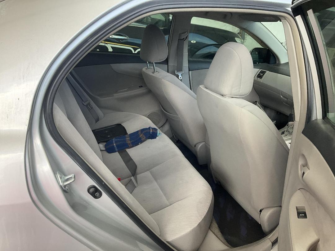 Photo '12' of Toyota Axio X Corolla