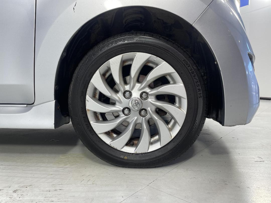 Photo '9' of Toyota BB