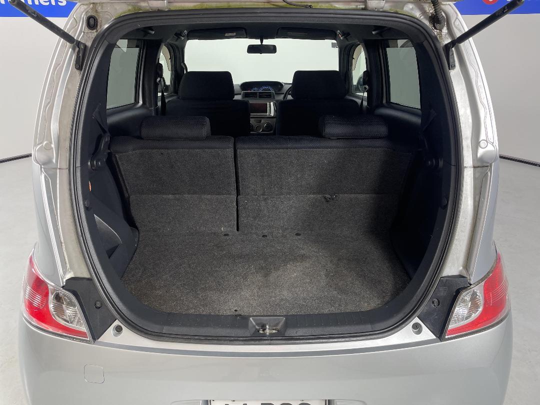 Photo '14' of Toyota BB