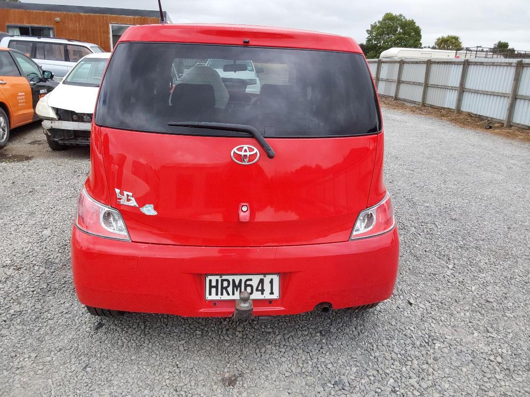 Photo '2' of Toyota BB