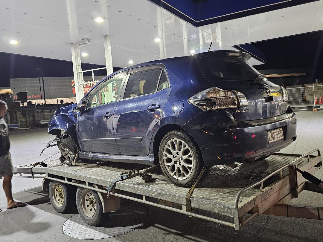 Photo '2' of Toyota Blade Photo '2' of Toyota Blade