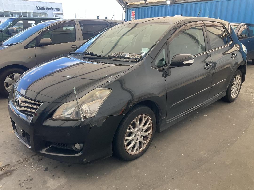 Photo '5' of Toyota Blade Photo '5' of Toyota Blade