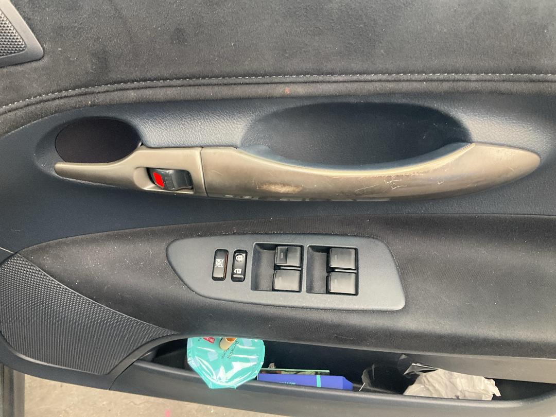 Photo '20' of Toyota Blade Photo '20' of Toyota Blade