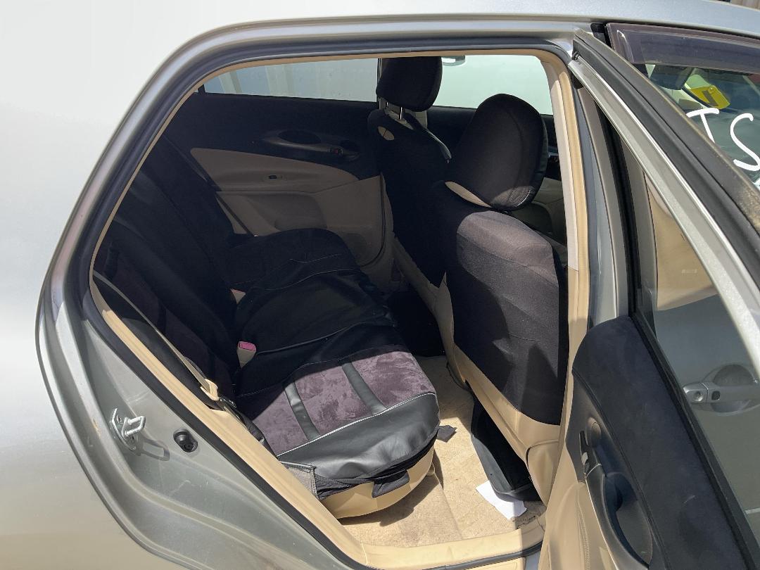 Photo '10' of Toyota Blade Photo '10' of Toyota Blade