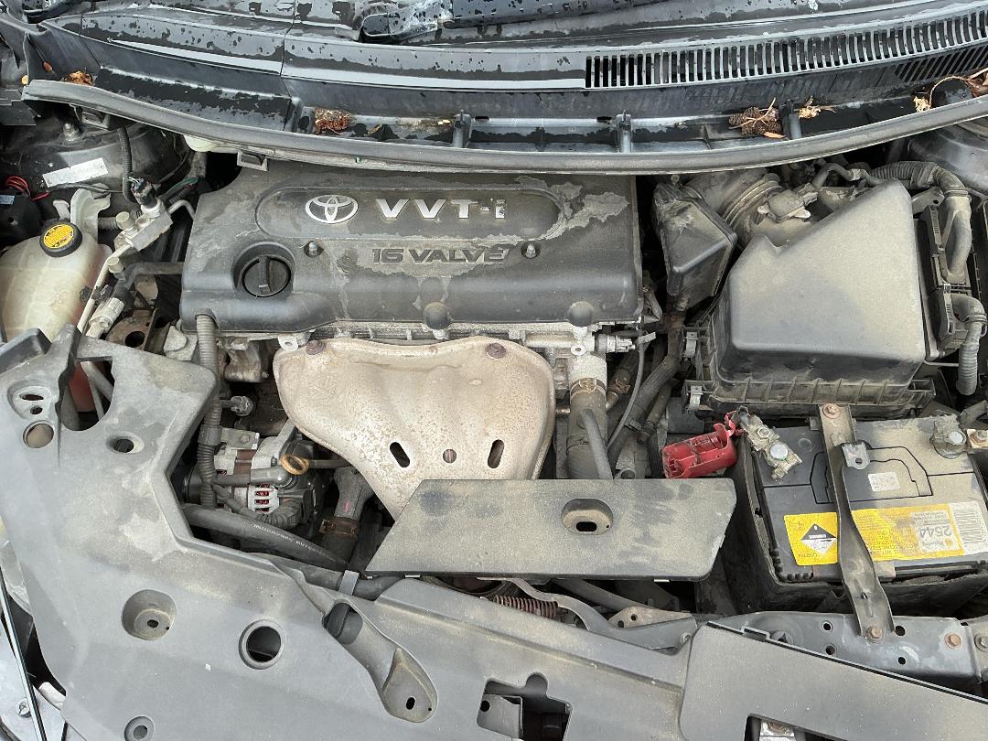 Photo '11' of Toyota Blade Photo '11' of Toyota Blade