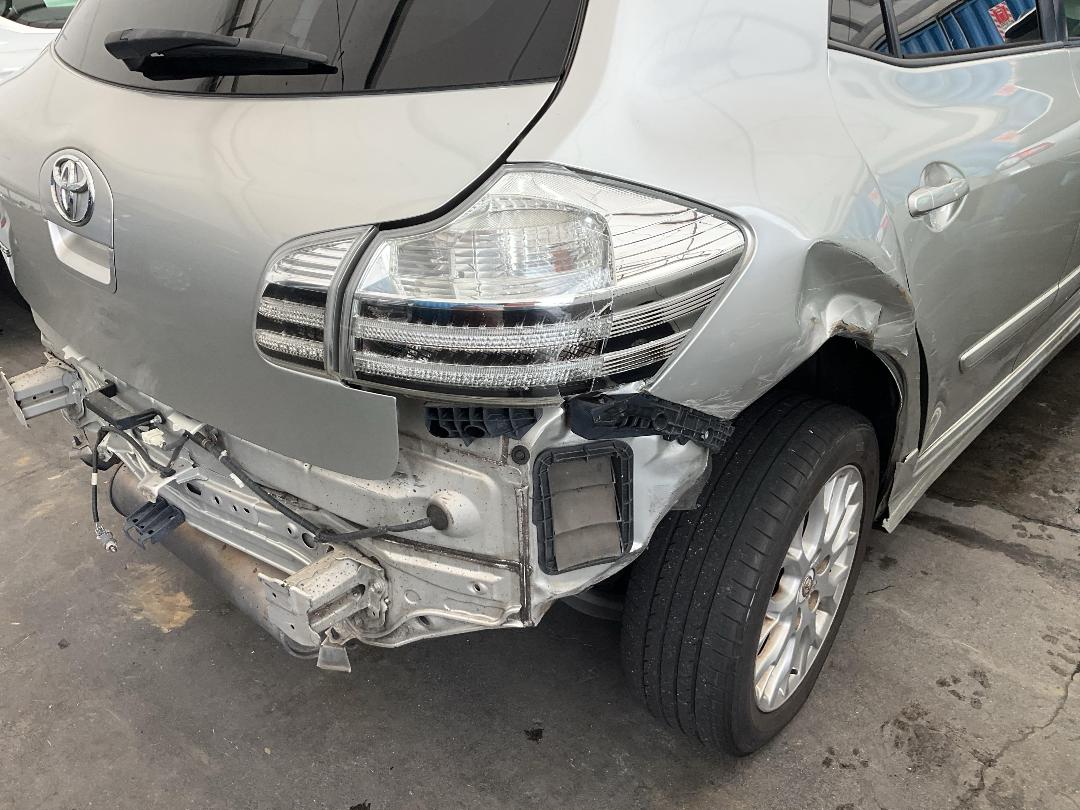 Photo '16' of Toyota Blade Photo '16' of Toyota Blade