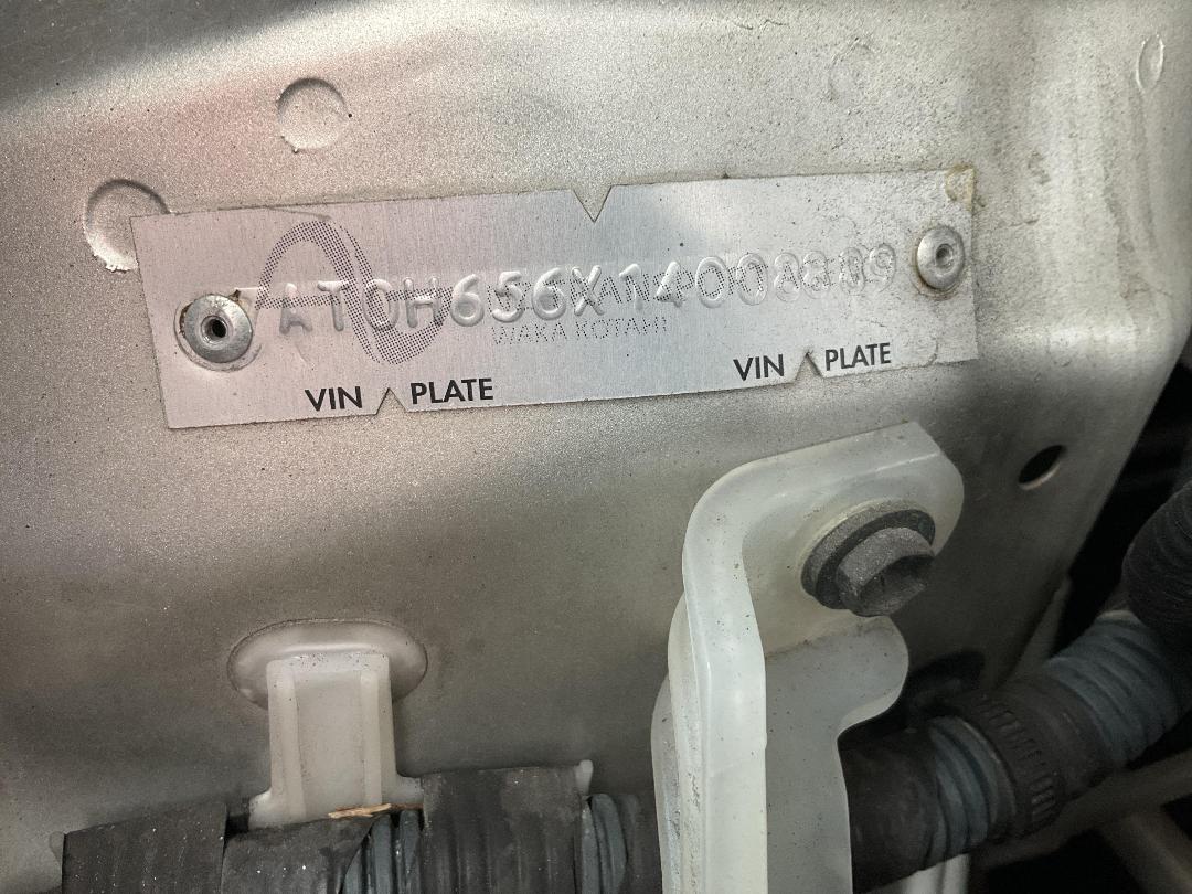 Photo '33' of Toyota Blade Photo '33' of Toyota Blade