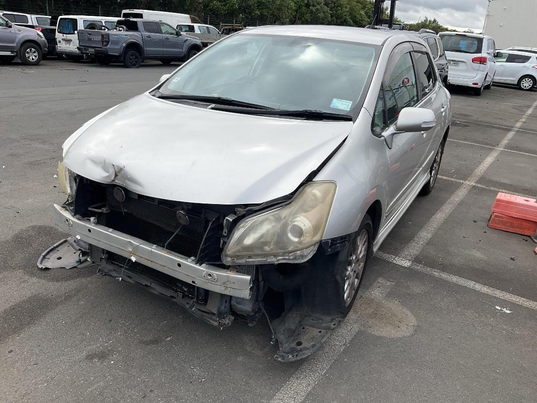 Photo '2' of Toyota Blade Photo '2' of Toyota Blade