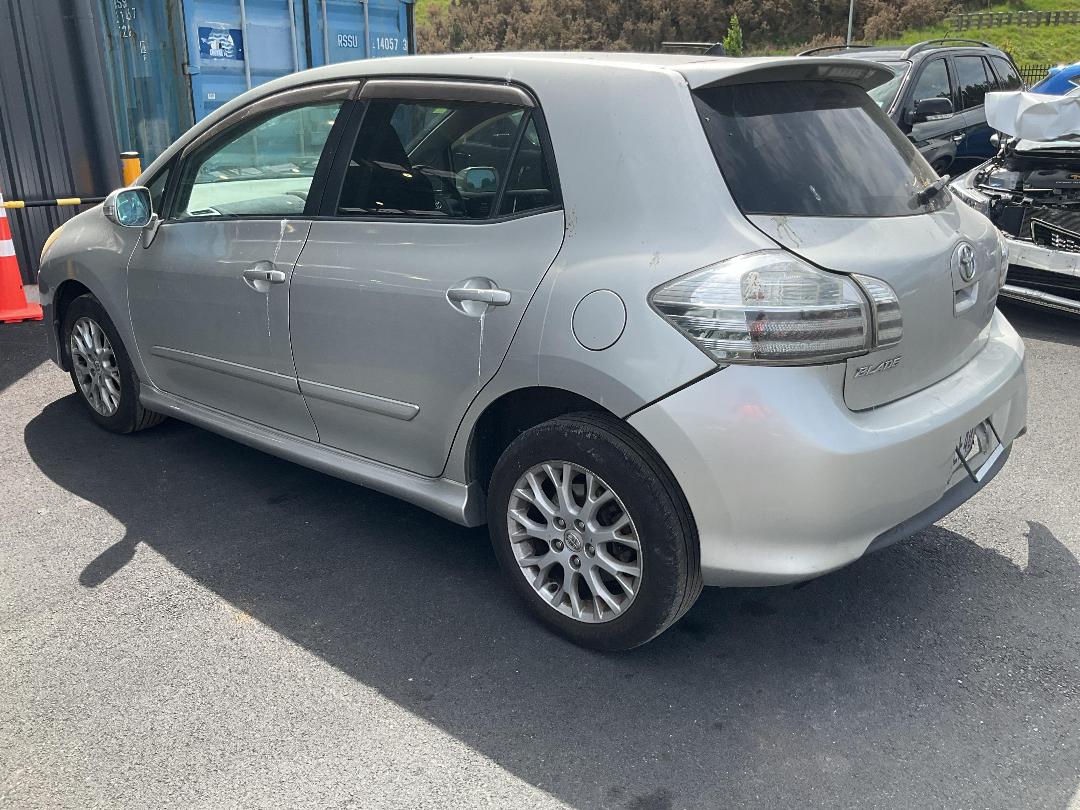 Photo '3' of Toyota Blade Photo '3' of Toyota Blade