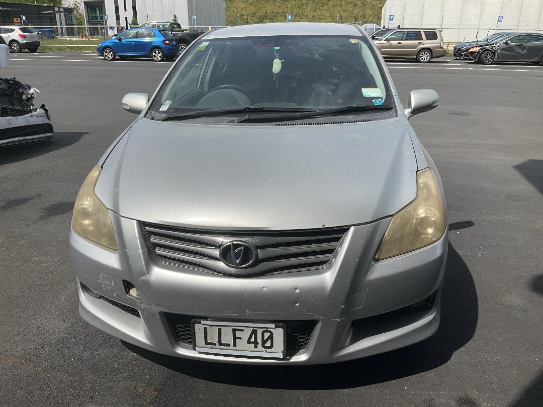 Photo '6' of Toyota Blade Photo '6' of Toyota Blade