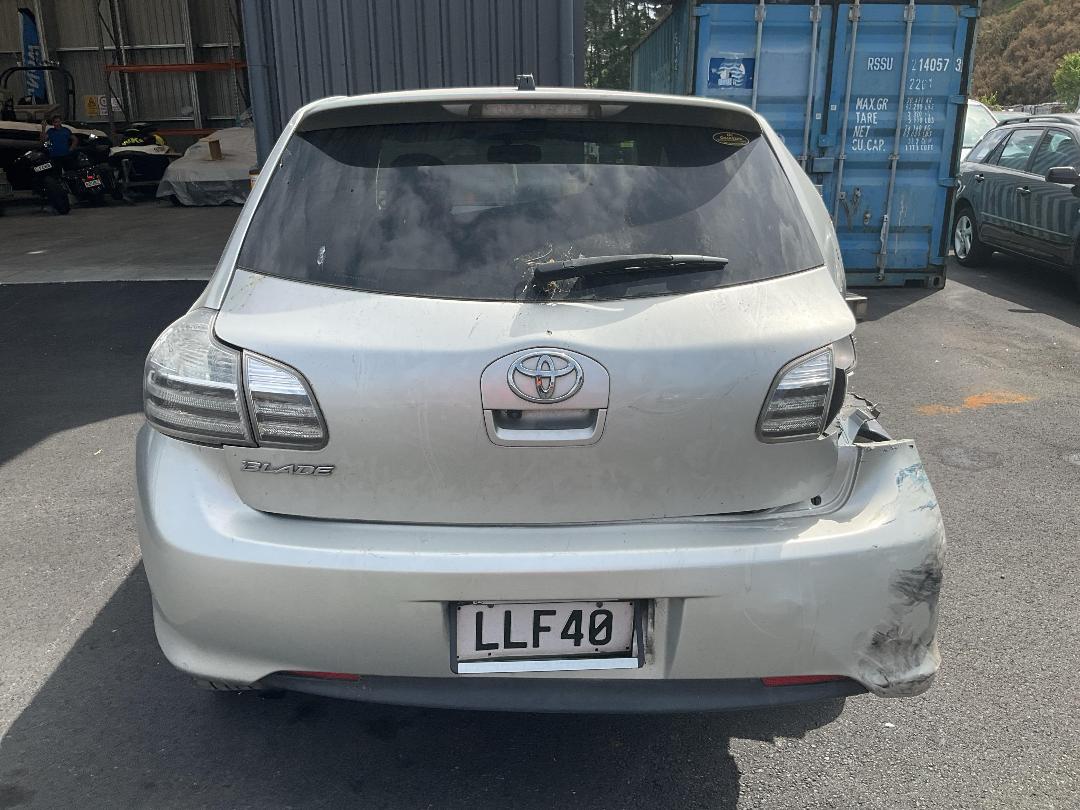 Photo '7' of Toyota Blade Photo '7' of Toyota Blade