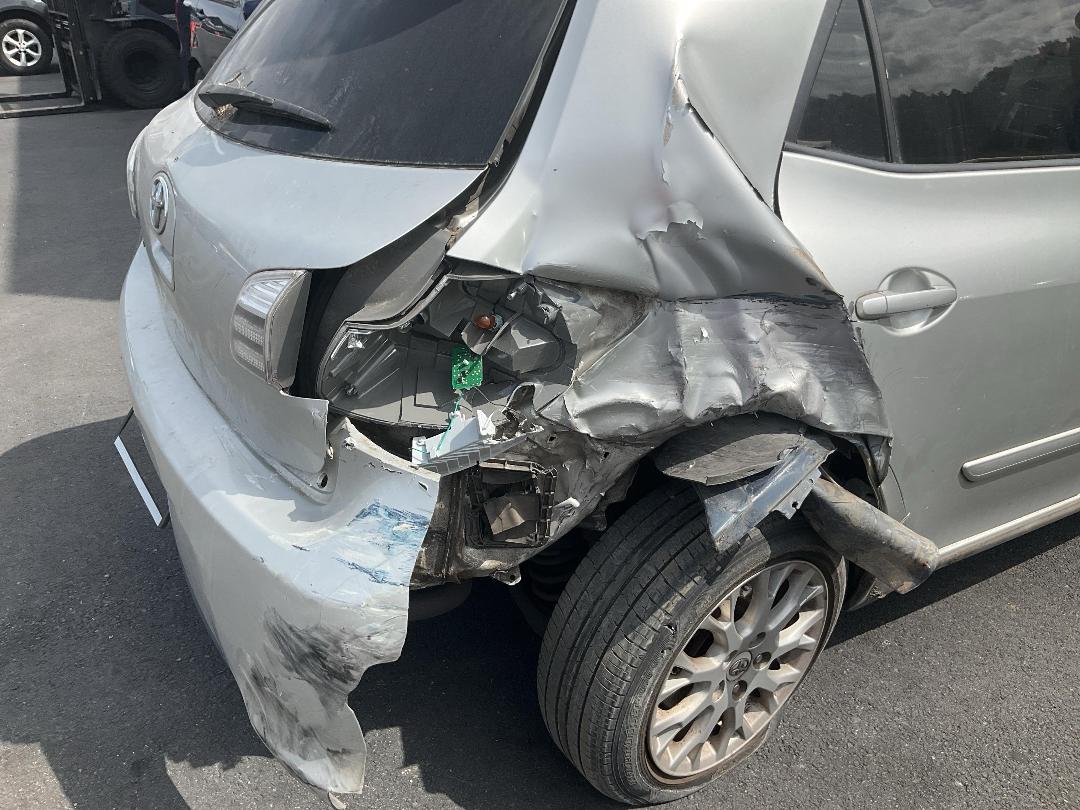 Photo '12' of Toyota Blade Photo '12' of Toyota Blade