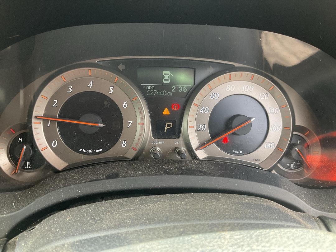 Photo '13' of Toyota Blade Photo '13' of Toyota Blade