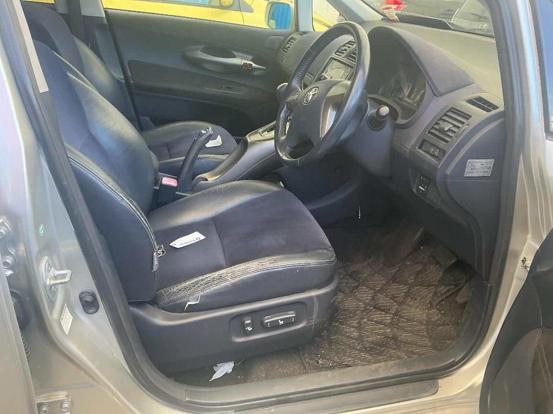 Photo '22' of Toyota Blade