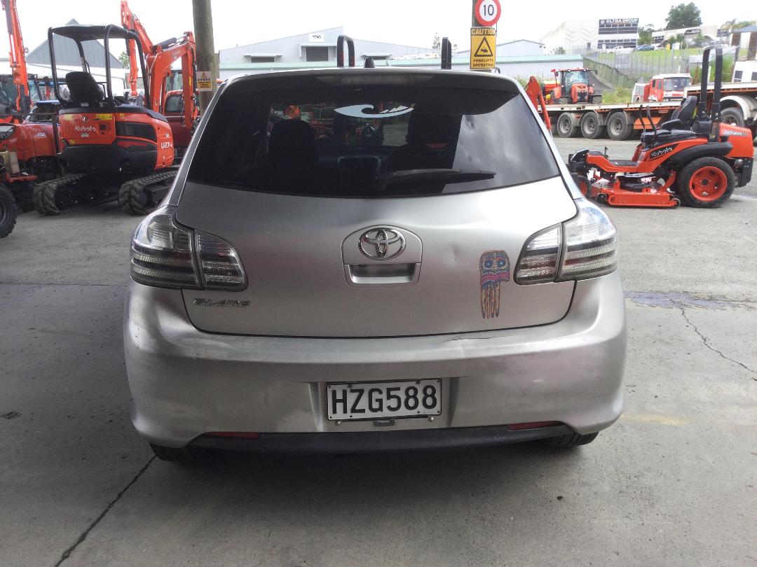 Photo '12' of Toyota Blade