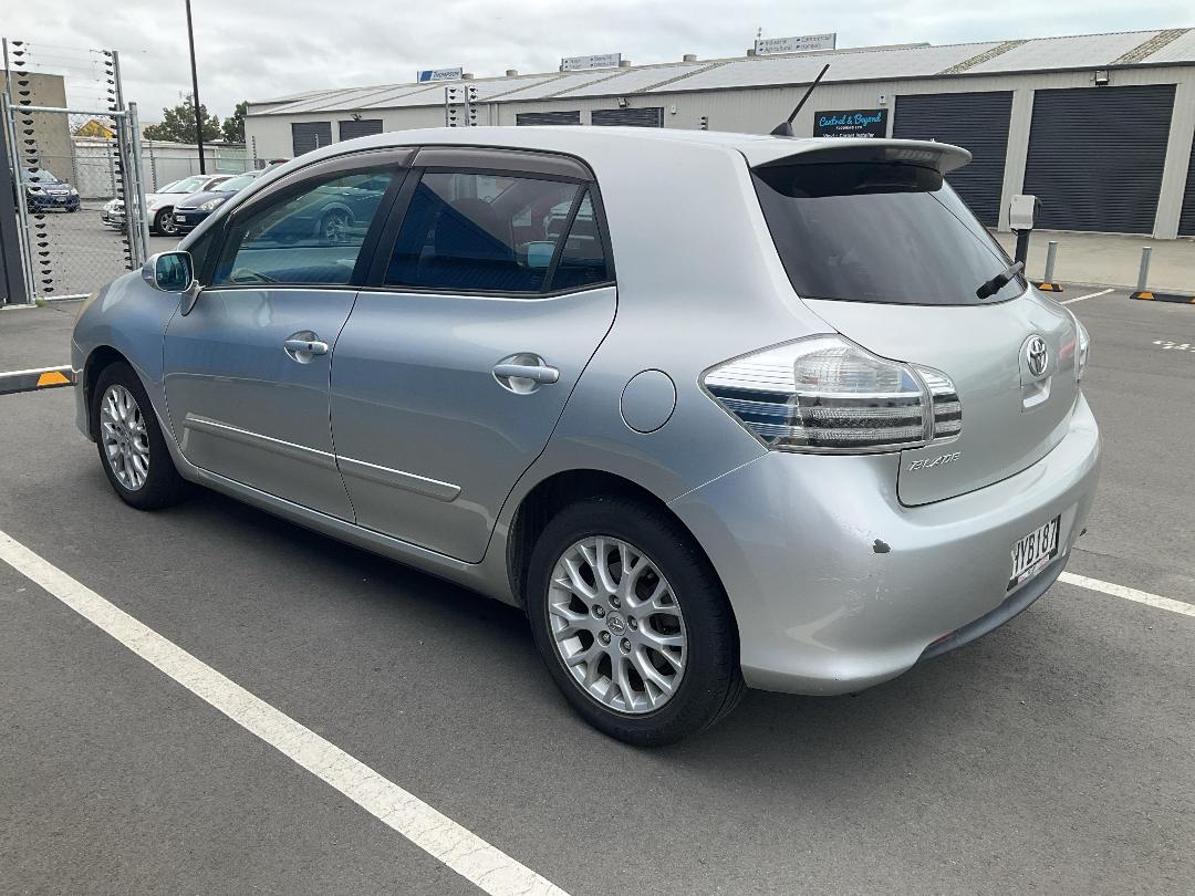 Photo '6' of Toyota Blade Photo '6' of Toyota Blade