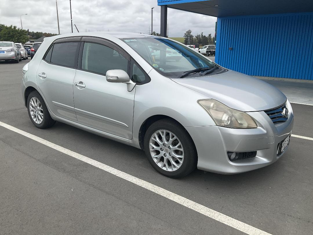 Photo '9' of Toyota Blade Photo '9' of Toyota Blade