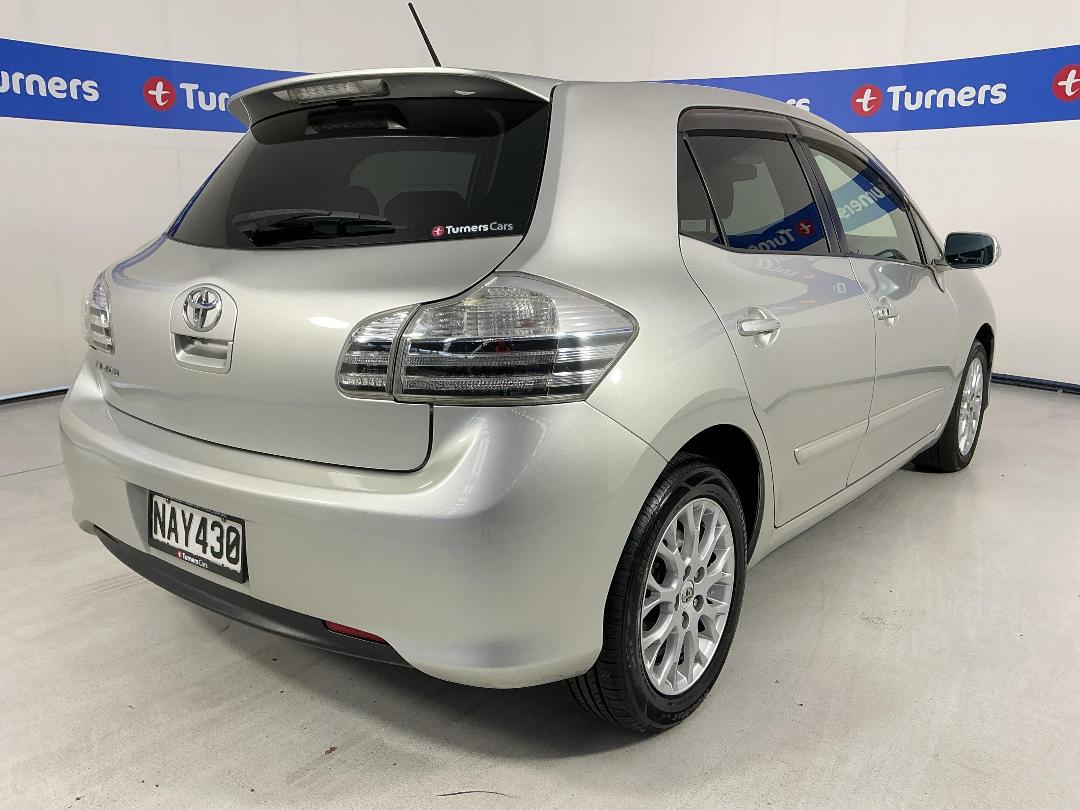 Photo '7' of Toyota Blade