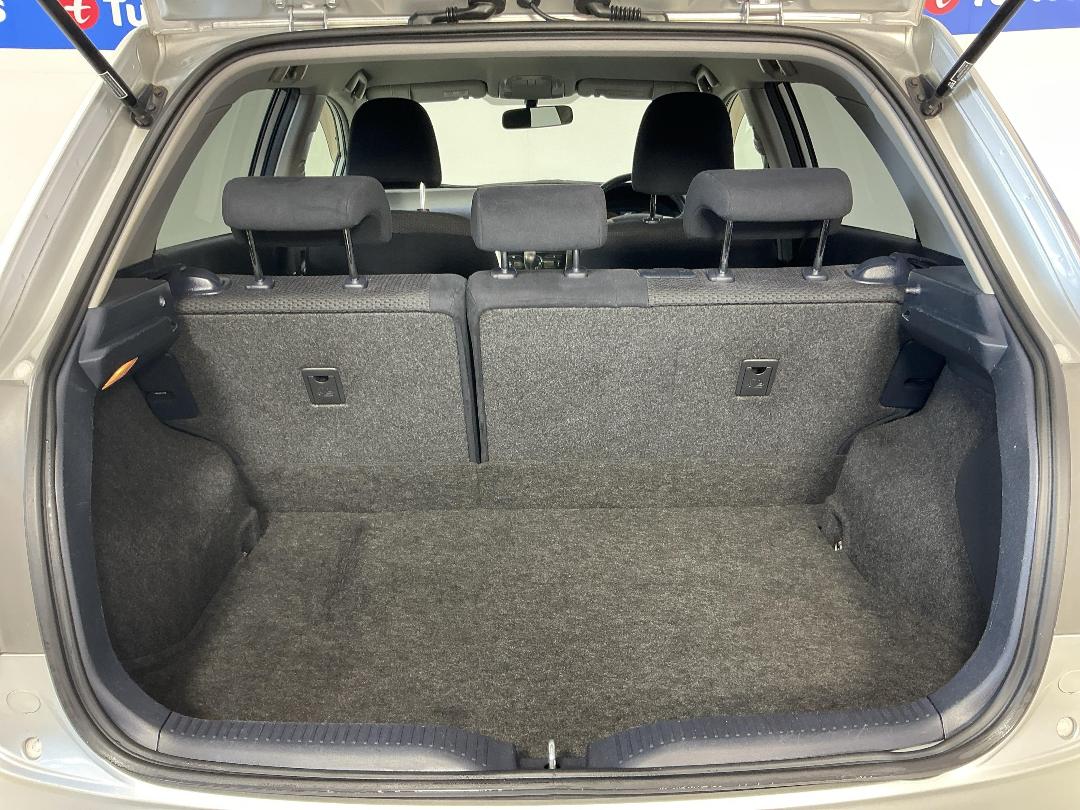 Photo '14' of Toyota Blade