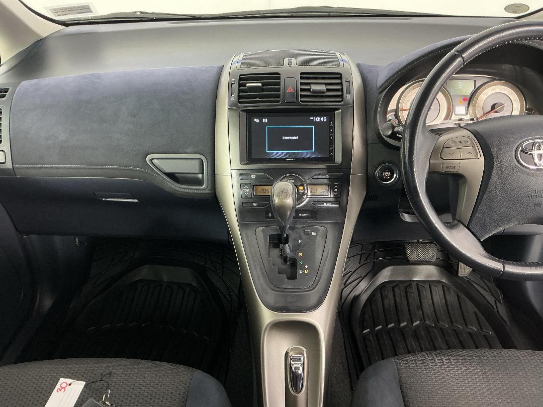 Photo '18' of Toyota Blade