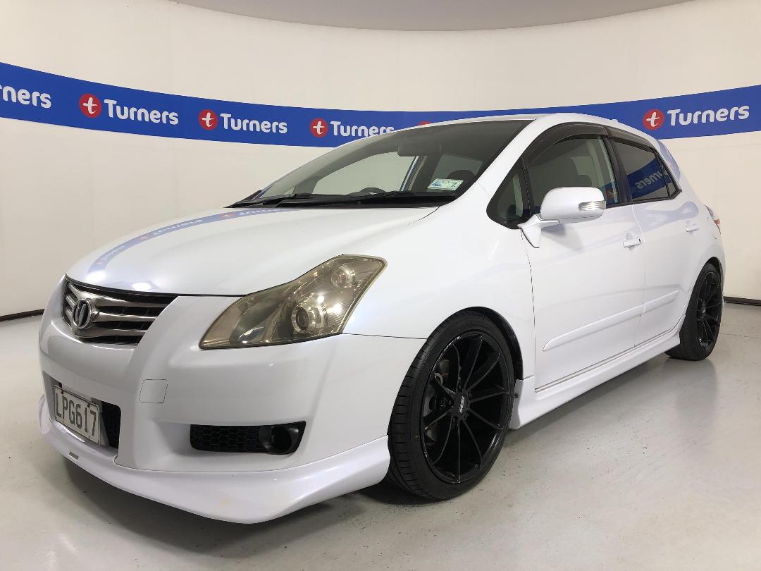 Photo '4' of Toyota Blade