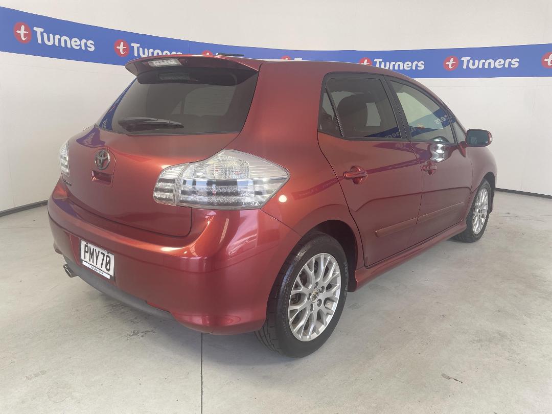 Photo '7' of Toyota Blade Photo '7' of Toyota Blade