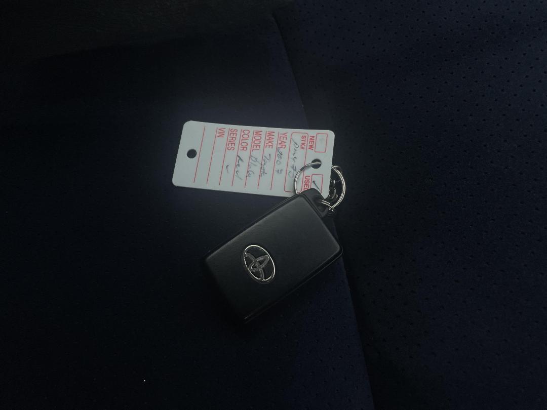 Photo '22' of Toyota Blade Photo '22' of Toyota Blade