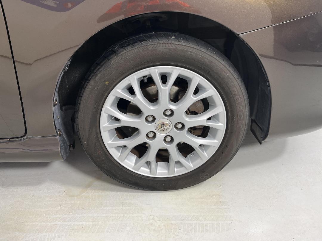 Photo '9' of Toyota Blade