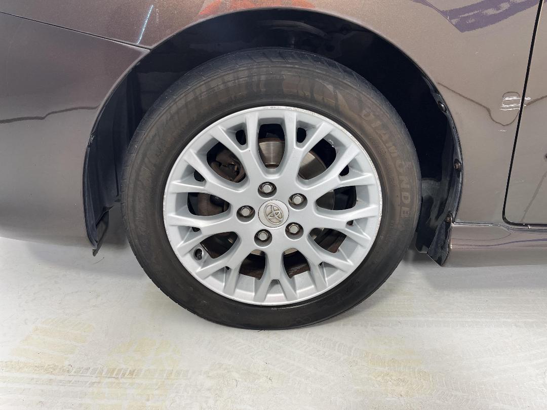 Photo '10' of Toyota Blade