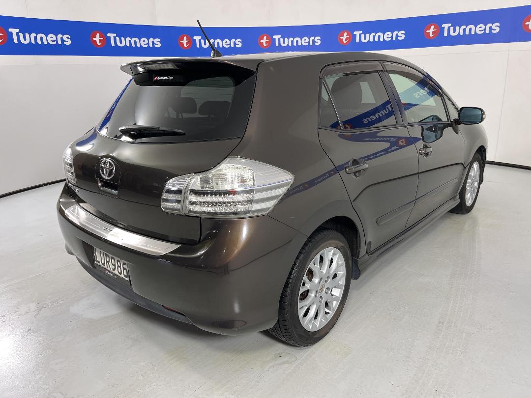 Photo '7' of Toyota Blade