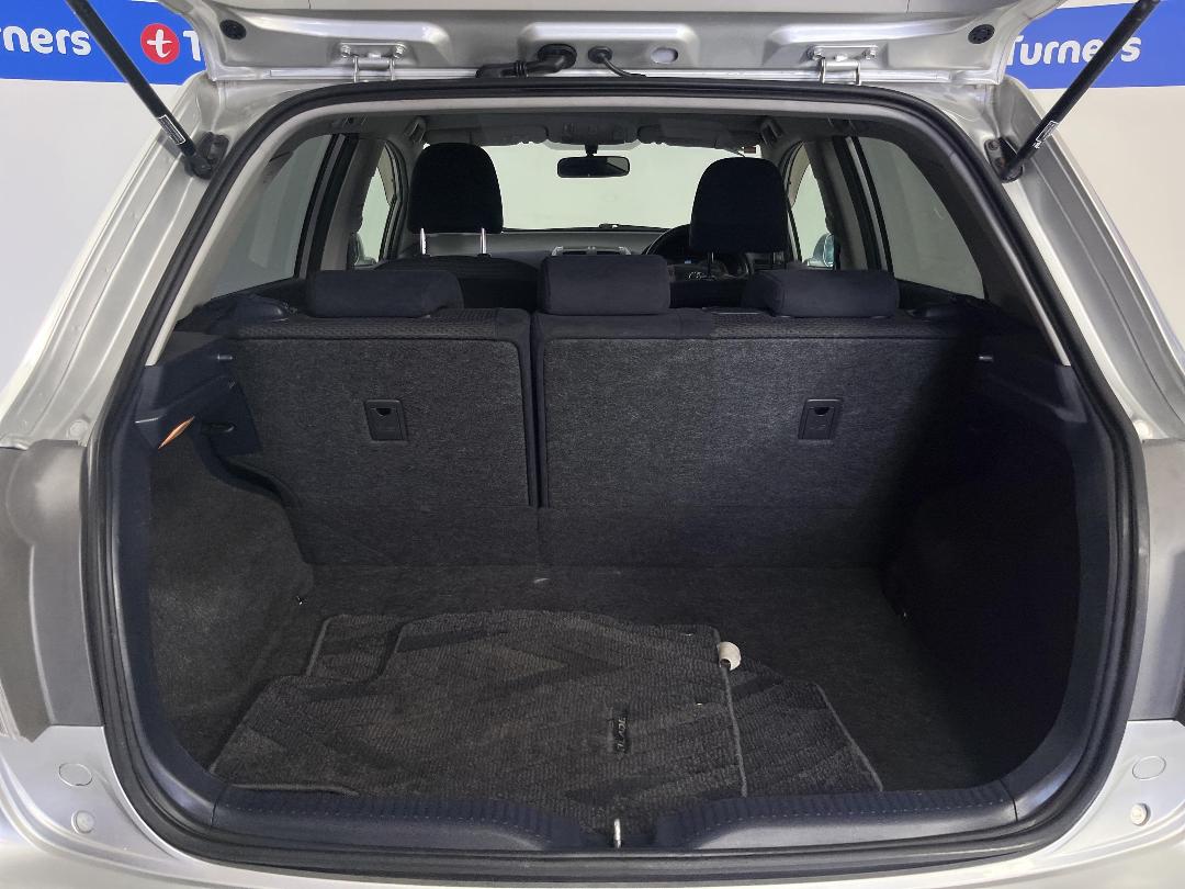 Photo '14' of Toyota Blade