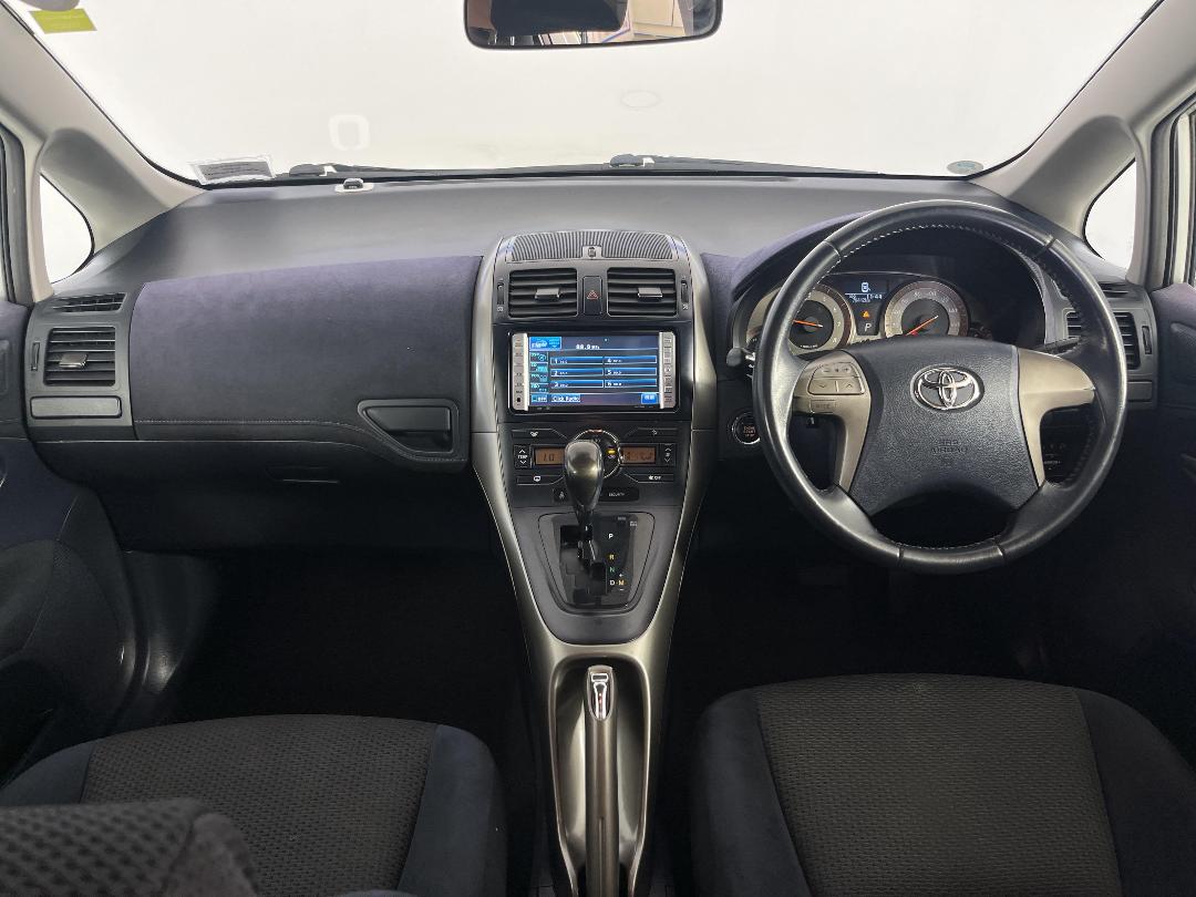 Photo '17' of Toyota Blade