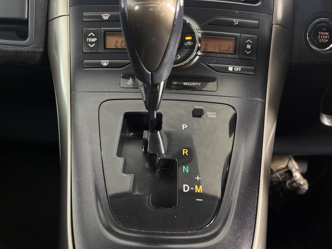 Photo '26' of Toyota Blade