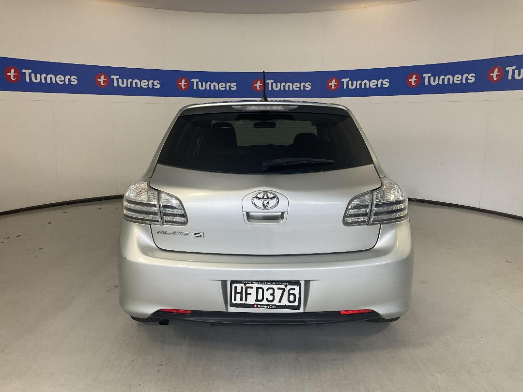 Photo '6' of Toyota Blade Photo '6' of Toyota Blade