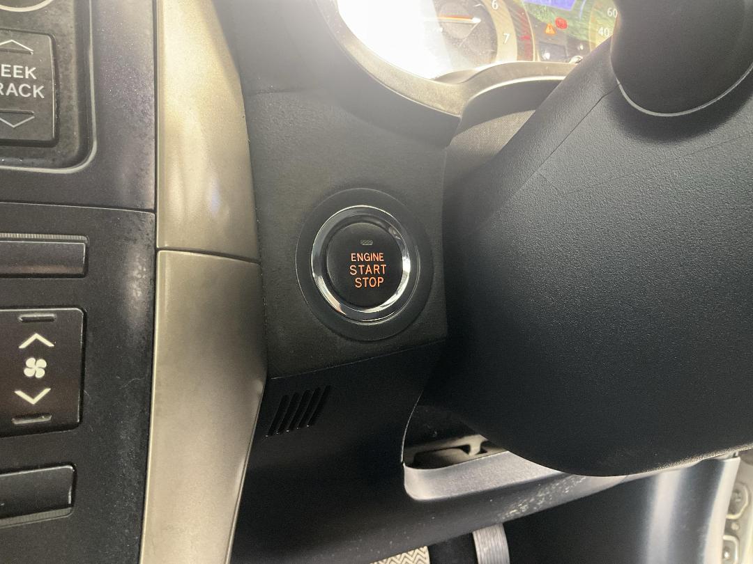 Photo '27' of Toyota Blade Photo '27' of Toyota Blade