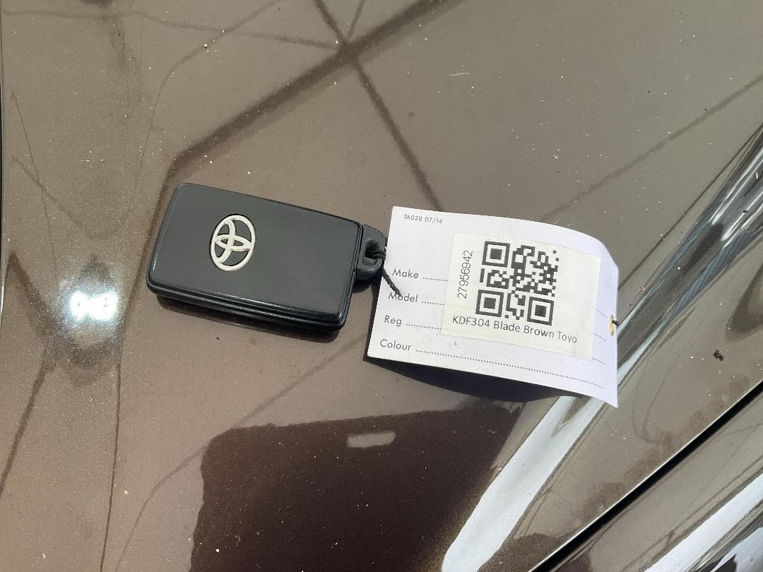 Photo '11' of Toyota Blade